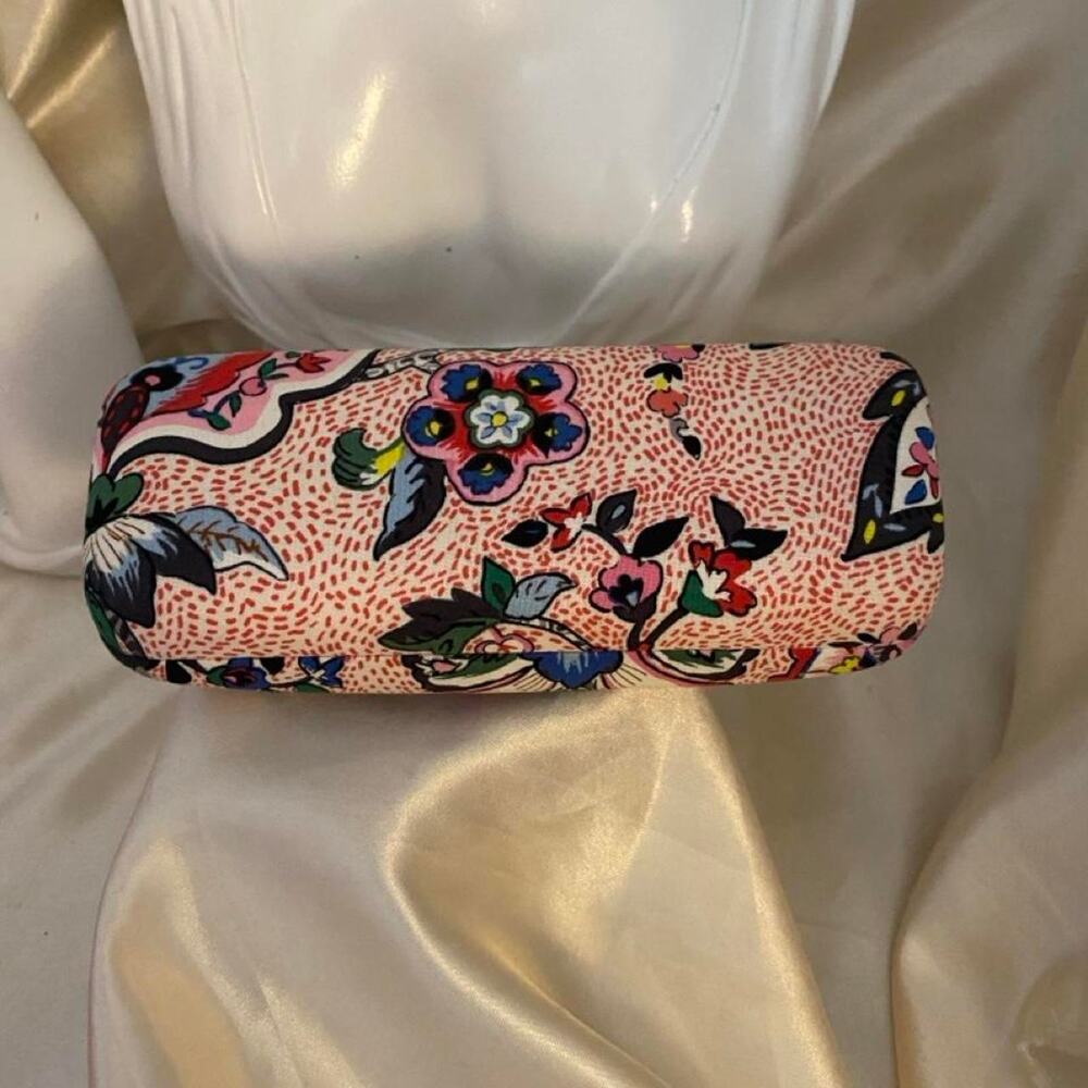 Retired Vera Bradley Folkloric Hard Eyeglass Case Floral Paisley Sunglasses Case